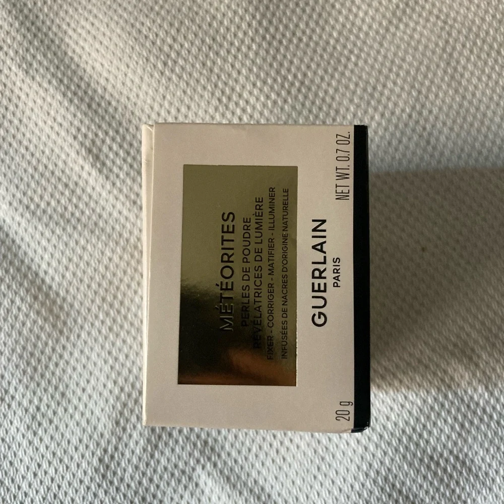 GUERLAIN Meteorites Setting and Finishing Illuminating Powder Pearls NWOT - Picture 5 of 8